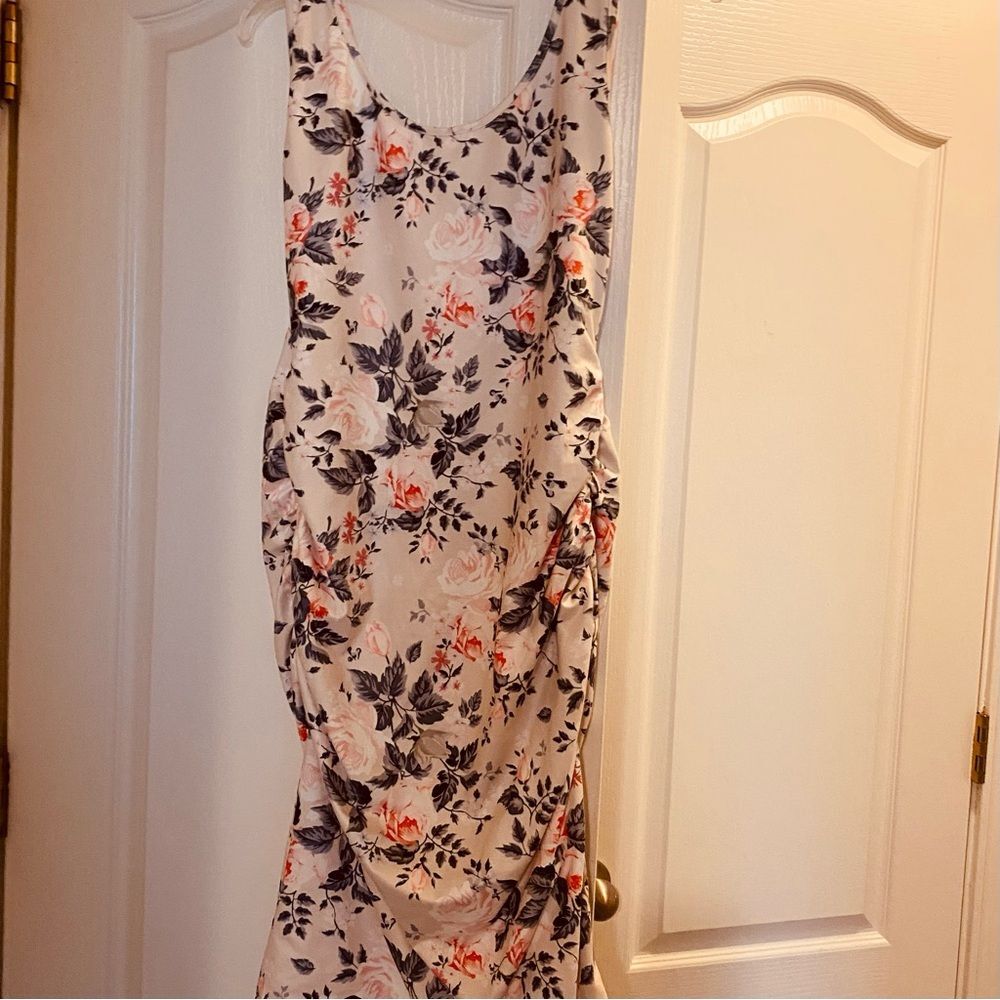 Floral Sleeveless Maternity Dress - Cream and Pink